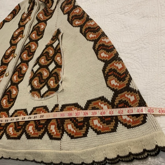 Vintage 1960-70’s Sturbridge Native American Cream Pattern Cape Buttons SzMedium - Picture 6 of 13